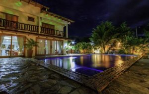 pousada chamane bonito ms piscina noite